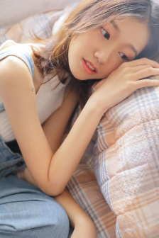撑开乖女H